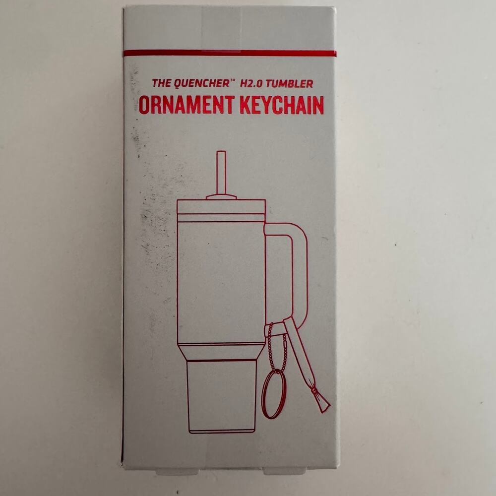 ❌SOLD❌ Stanley The Quencher H2.0 Tumbler Ornament Keychain Mini Strawberry Twist - Picture 3 of 5